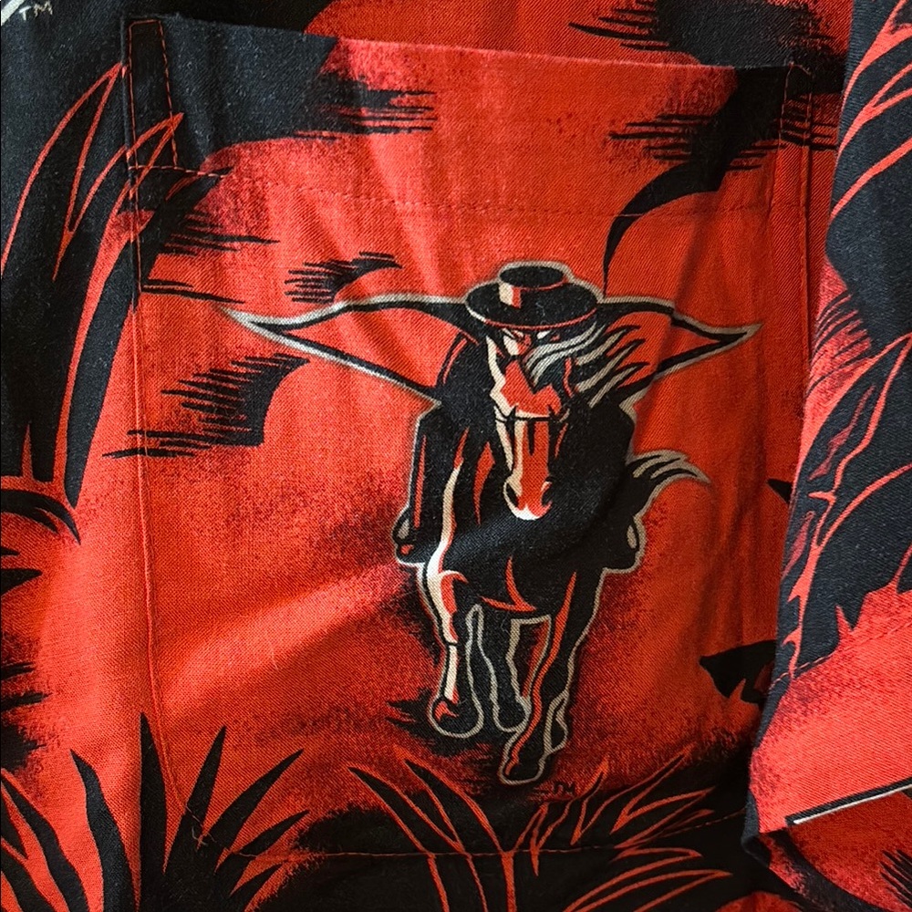 Texas Tech Red Raiders Hawaiian Shirt with Black Leaf Pattern - Picture 3 of 5